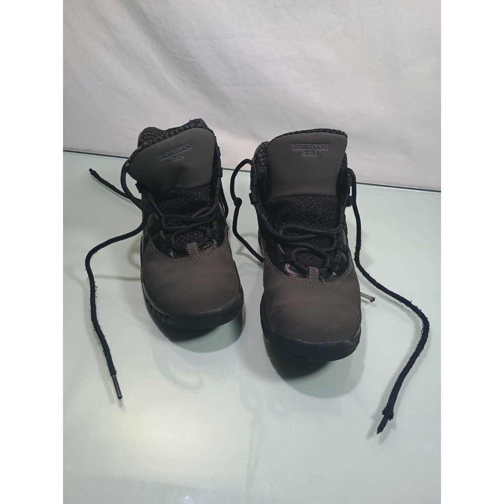Nike Boys Air Jordan 23 Retro Collection Shadow sneakers dark grey and black